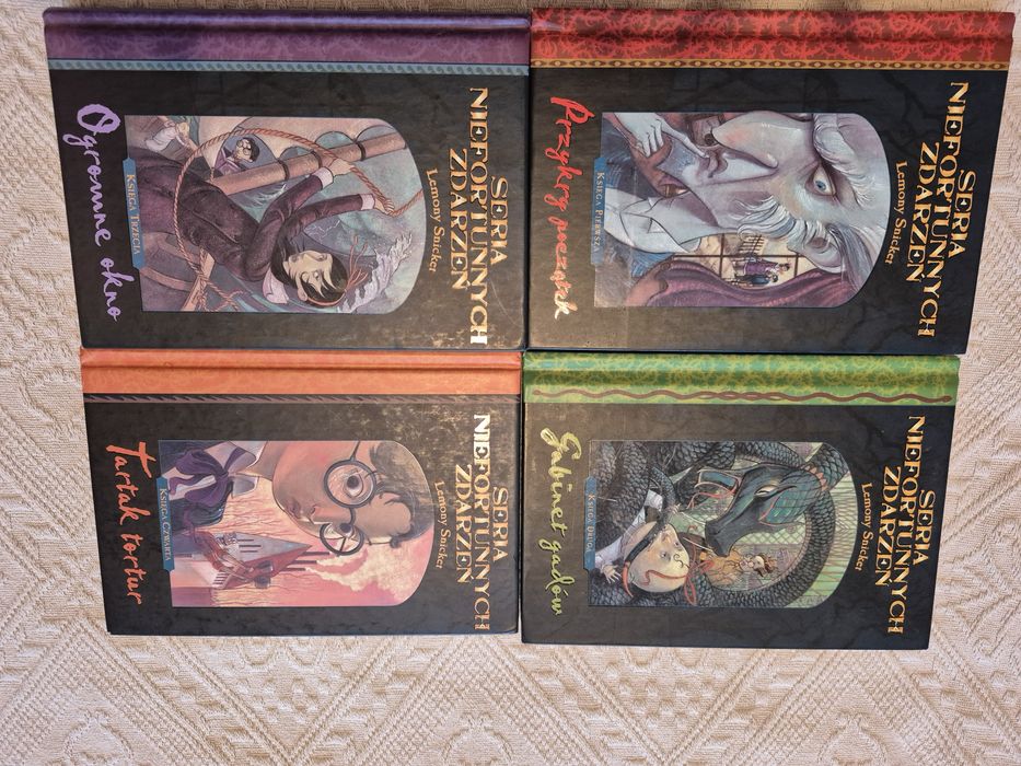 Seria Niefortunnych Zdarzeń - pierwsze 4 tomy serii