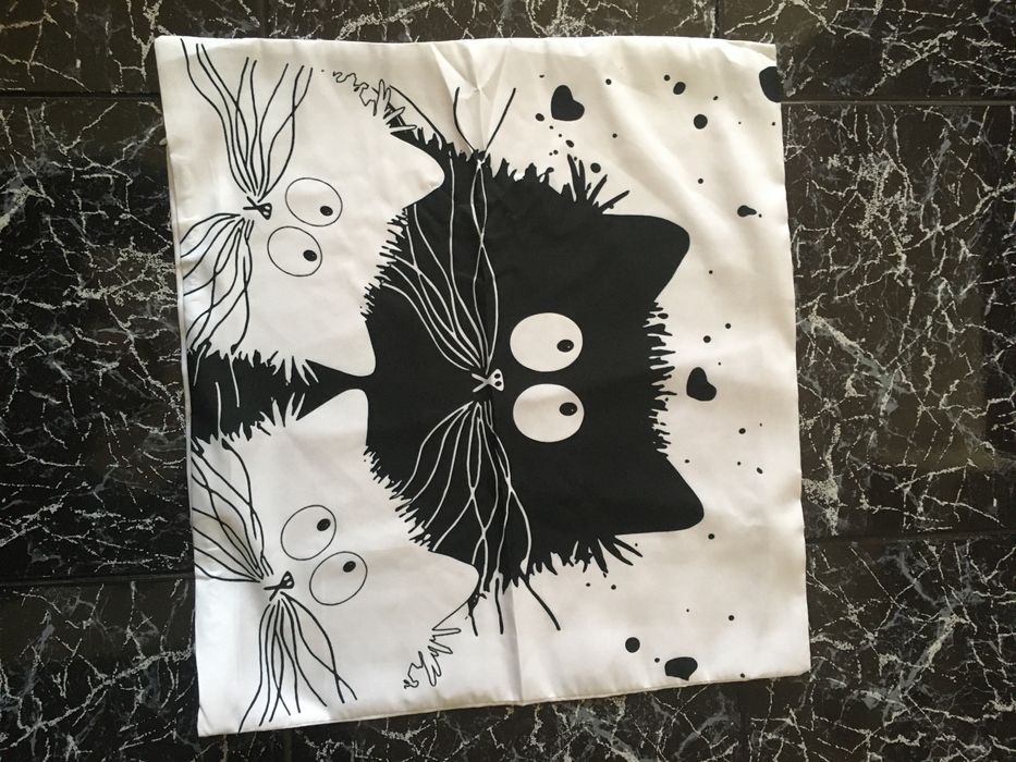 2 Capas para almofada “Gatos amorosos”