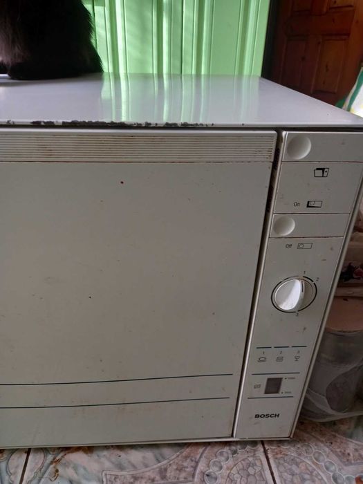Посудомийна  машинка  Bosh на запчастини на запчастини