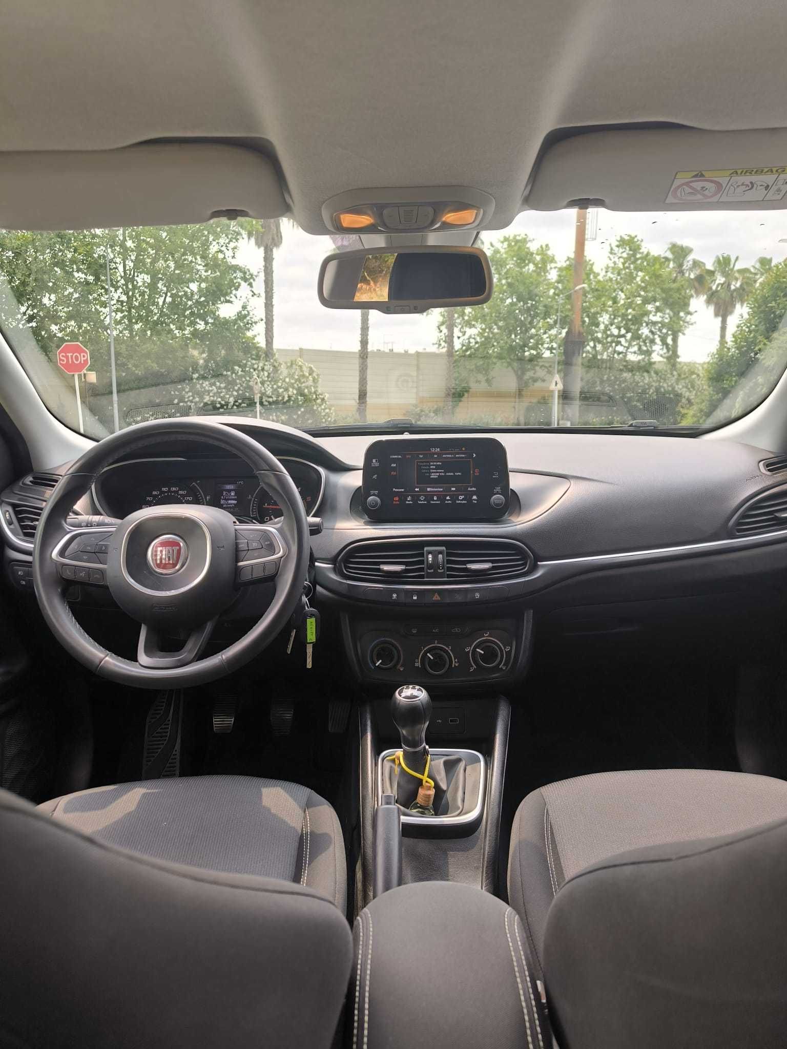 Fiat Tipo Station Wagon 1.3 M-Jet Mirror