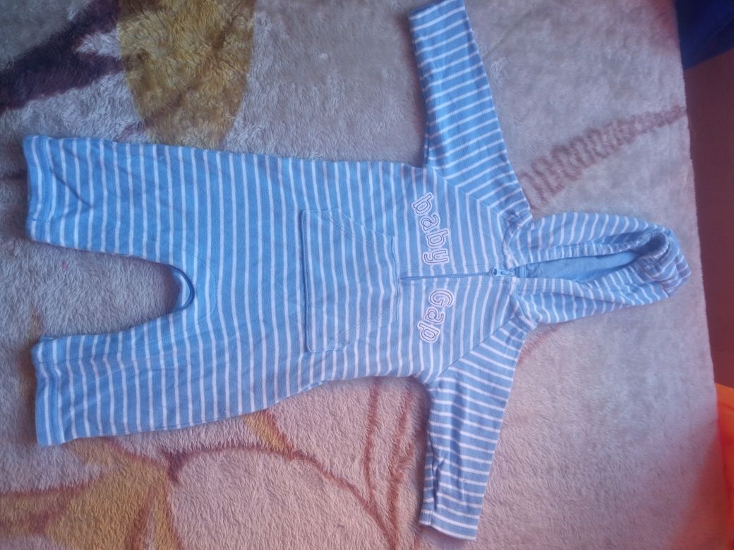 Vendo macacão para bebê