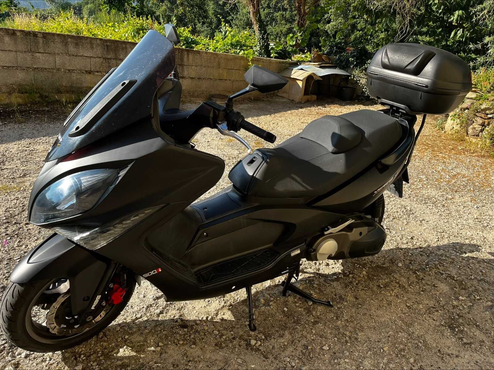 Scooter kymco 500