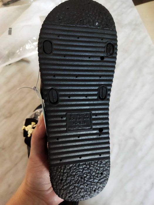 Продам шльопанці, чорні, 40 розмір