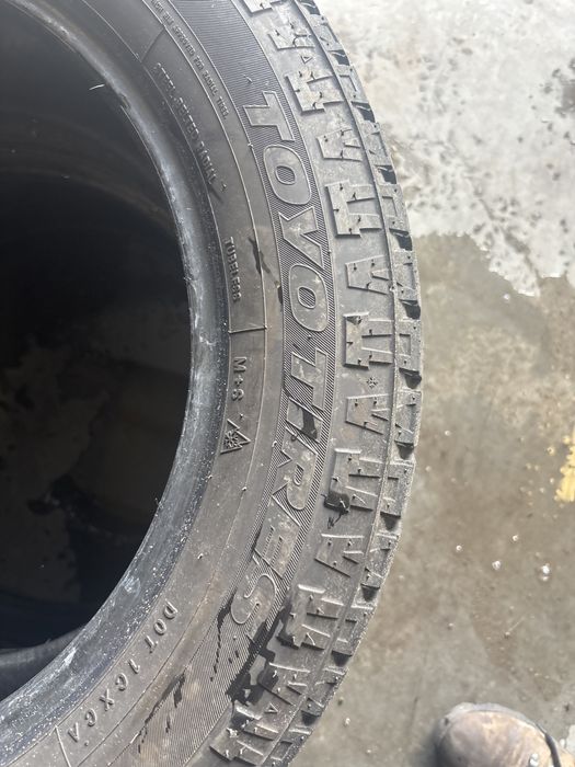 215/60/17c toyo zimowe