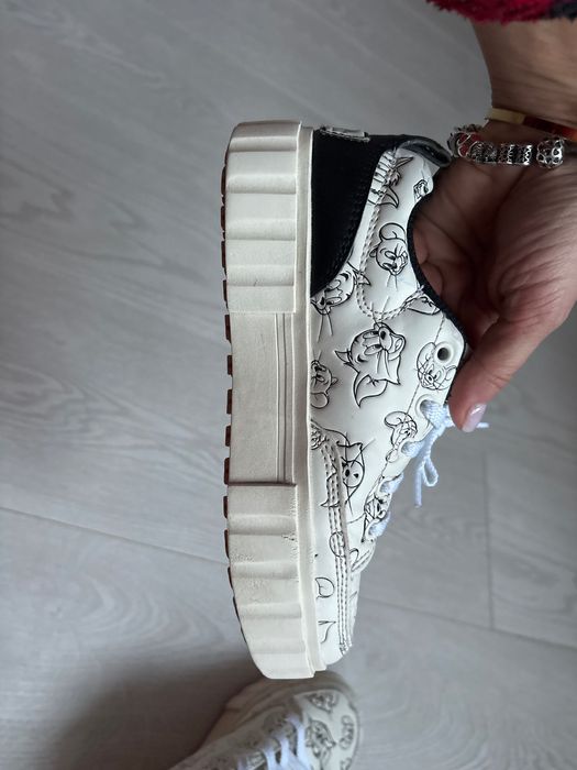 Кросівки Fila для дівчинки