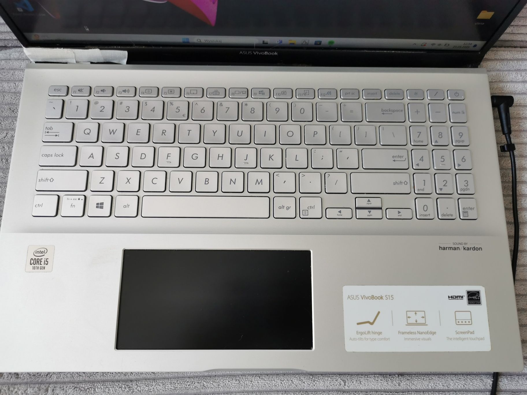 Laptop Asus vivobook s15 model s532f 16gb do naprawy