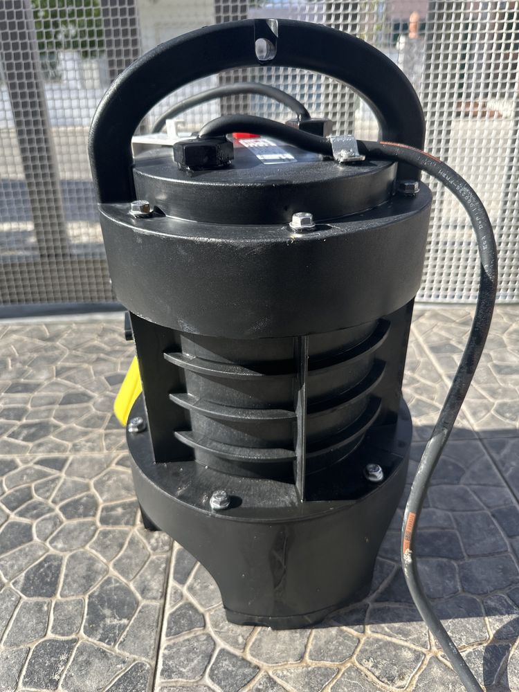 Bomba moedor submersível SANIPUMP