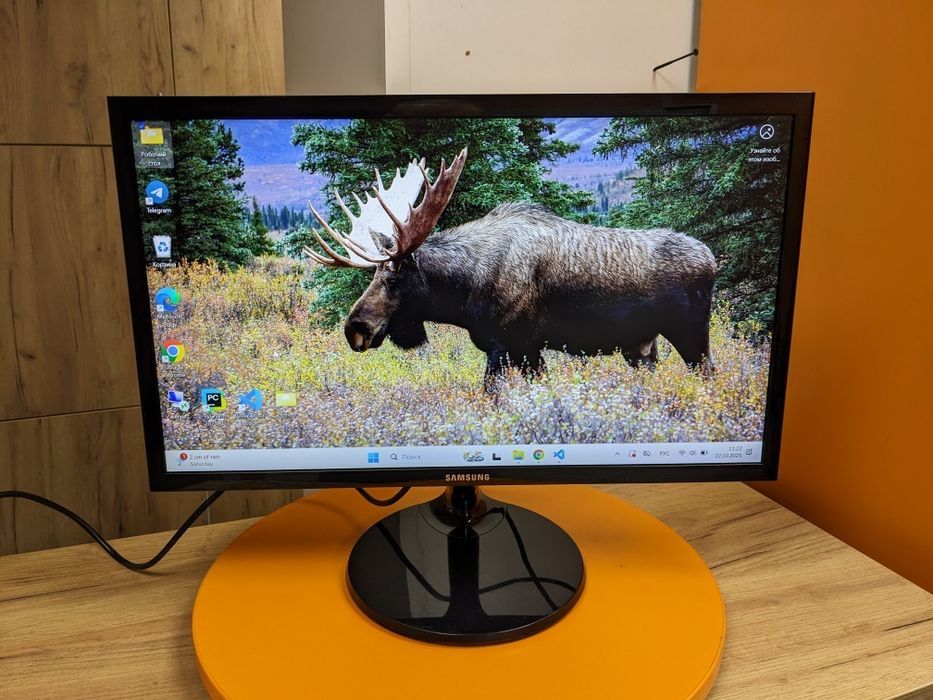 Продам или обмен монитор Samsung S22F350F 21.5