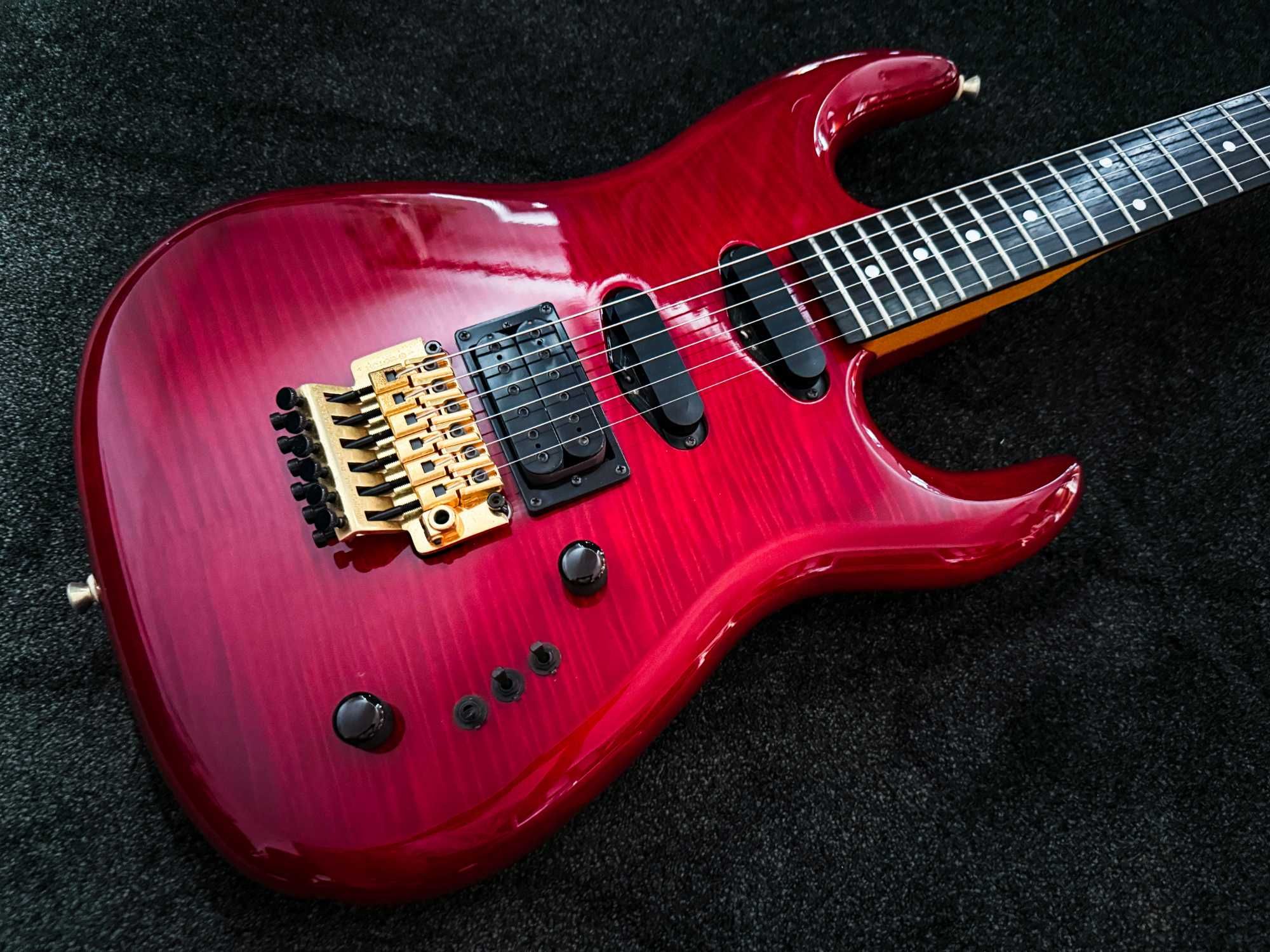 B.C. Rich ST-Ⅲ Custom Trans Red