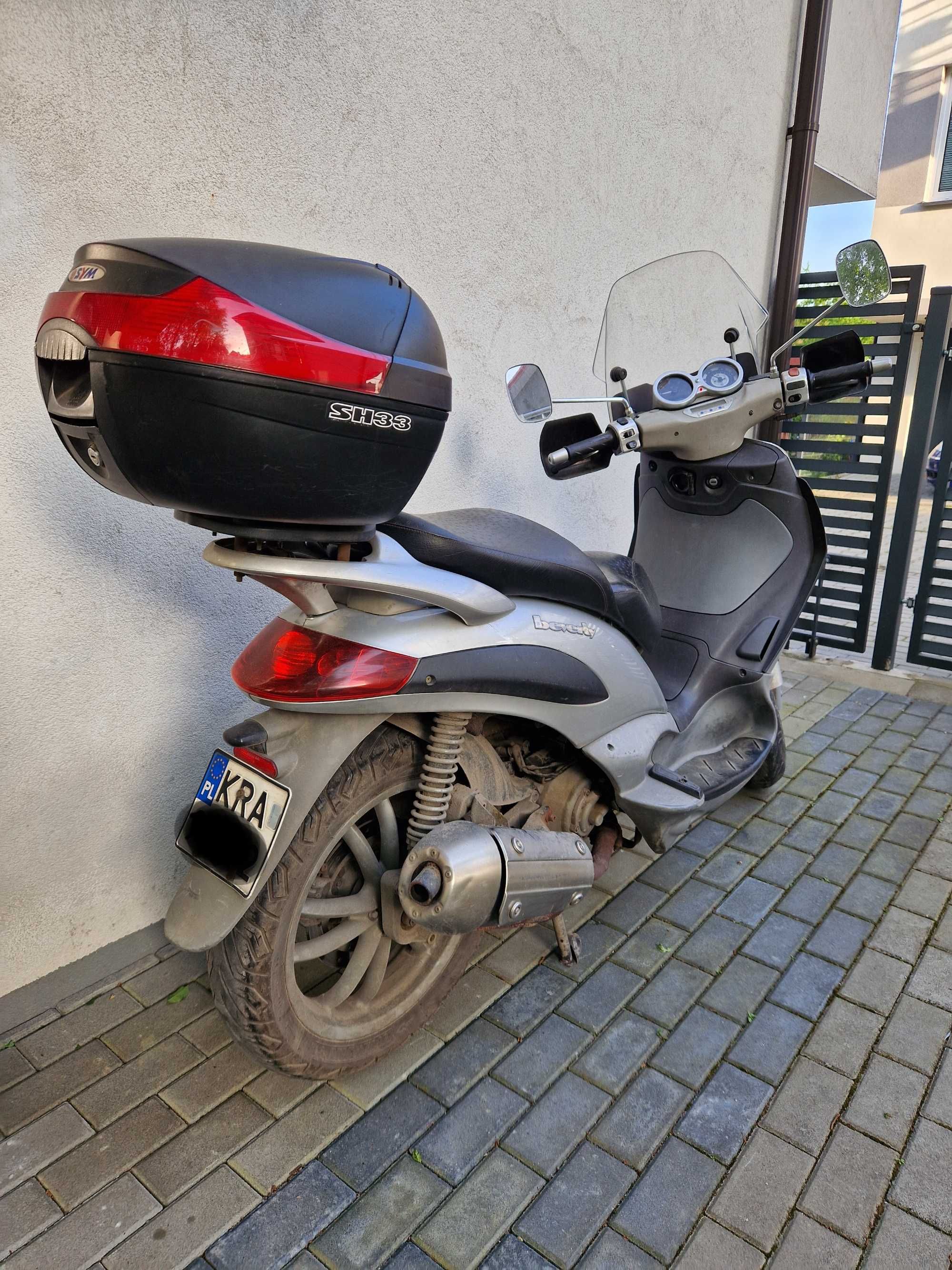 Piaggio Beverly 200