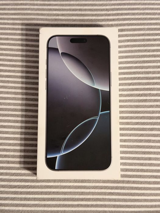 iPhone 16 Pro Max 256Gb