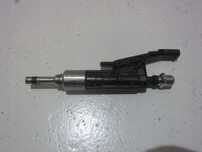 BMW X1 F48 B46 F30 F20 X3 WTRYSK WTRYSKIWACZ PALIWA 13538625396 8625396