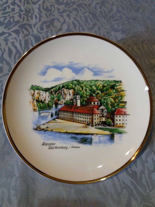 Тарелки коллекционные, декоративные, на стену. Германия.