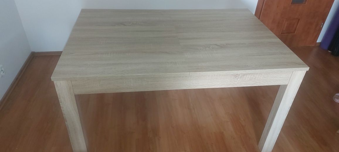 Stół rozkładany 136 cm/ 90cm do 210 cm