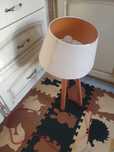 Lampa drewniana podlogowa