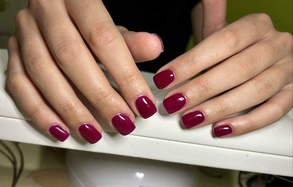 Гель лак, манікюр 400грн, нарощення нігтів 600грн