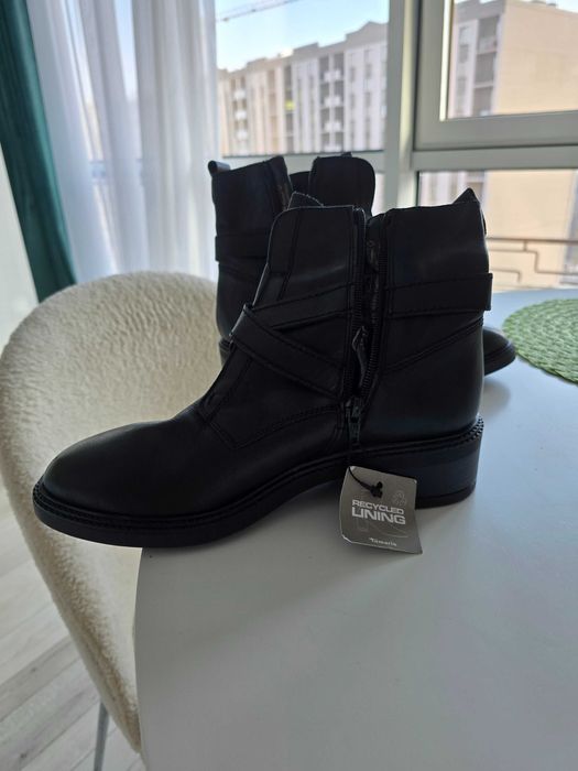 Ботинки женские новые кожа!