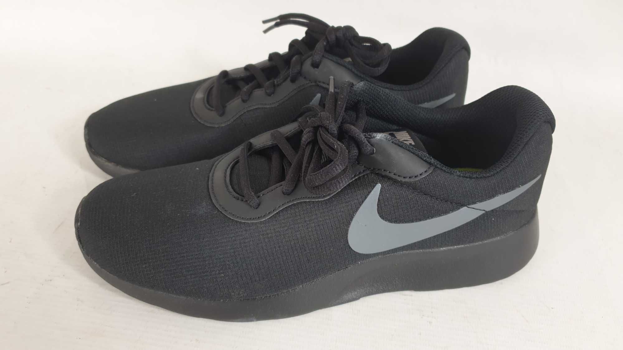 Nike buty  sportowe Nike Tanjun Refine rozmiar 39