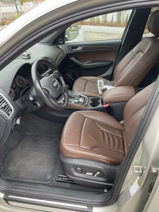 Audi Q5 Premium Plus