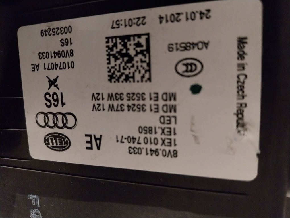 Lampa przód audi a3s3