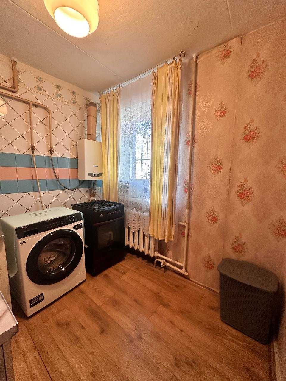 Продам бюджетную 2х комнатную квартиру Правый Берег