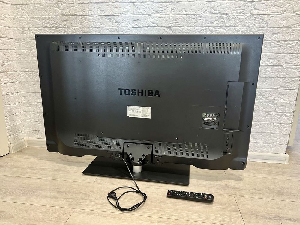 Телевізор Toshiba 48"