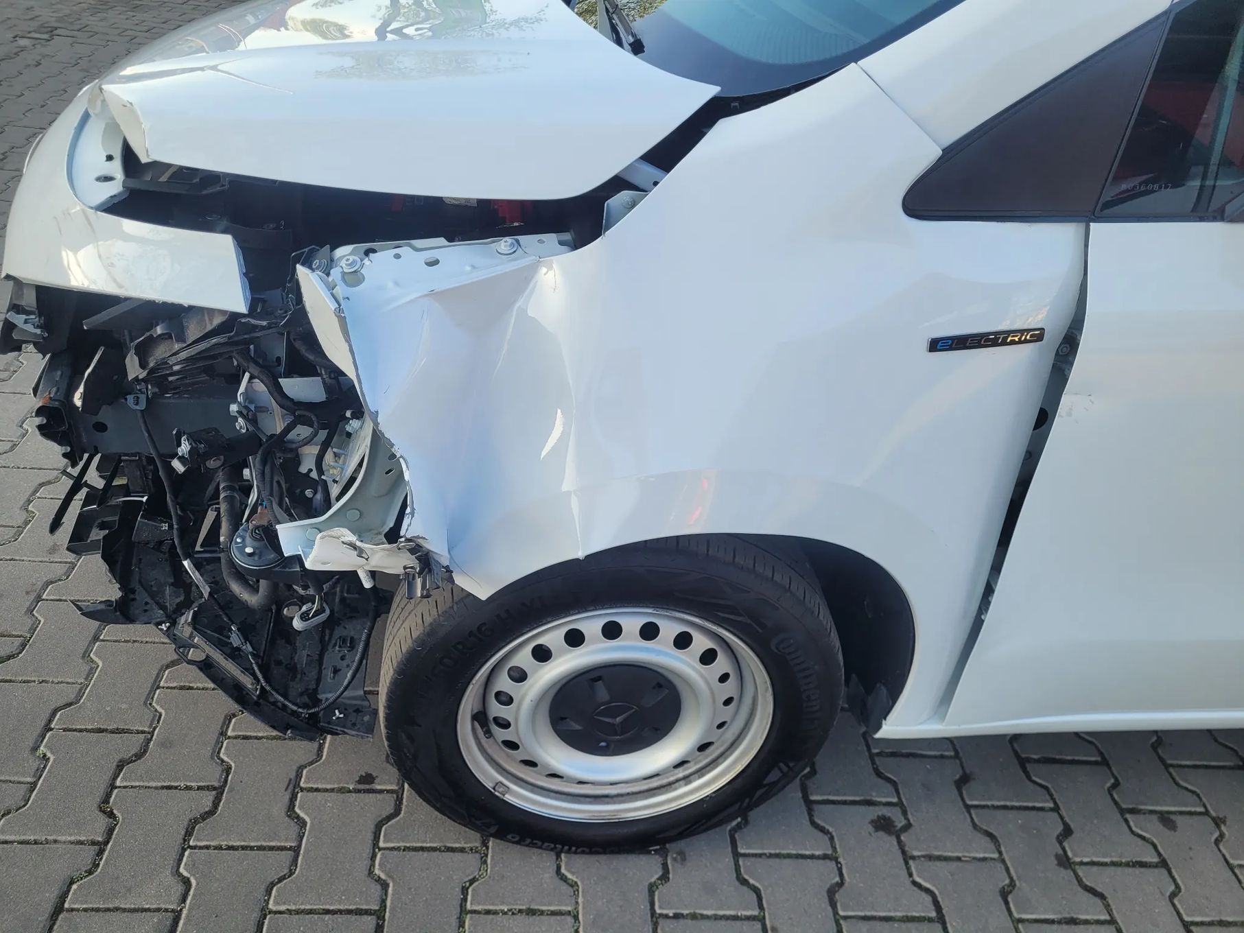 Mercedes-Benz Citan  E-CITAN ELEKTRYK lekko uszkodzony stan BARDZO DOBRY