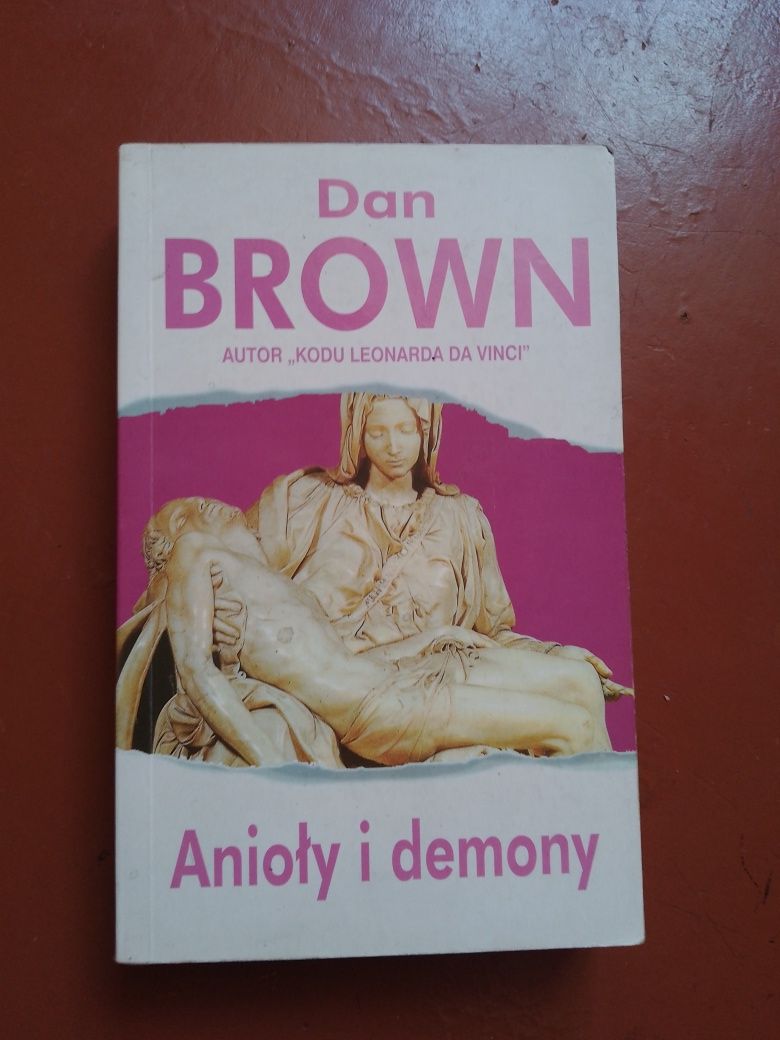 Anioły i demony-Dan Brown