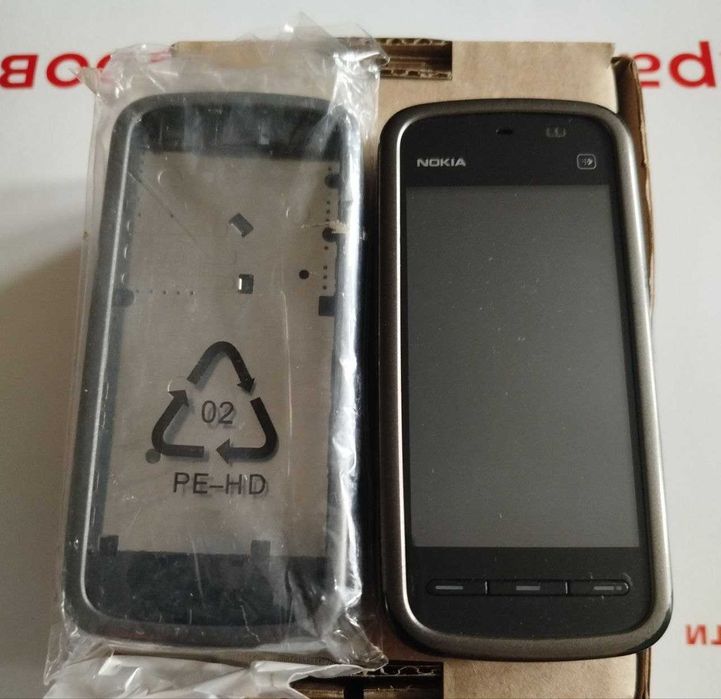 Nokia 5230.  Б/У  Ретро телефон
