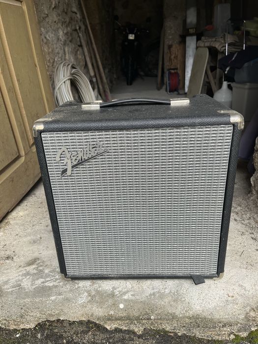 Amplificador de baixo fender rumble 25w