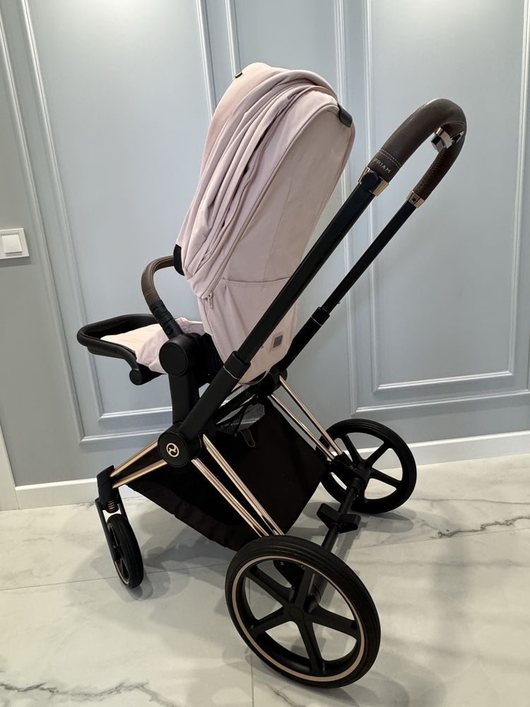 Прогулянковий візок Cybex Priam Rosegold 2024 року.
