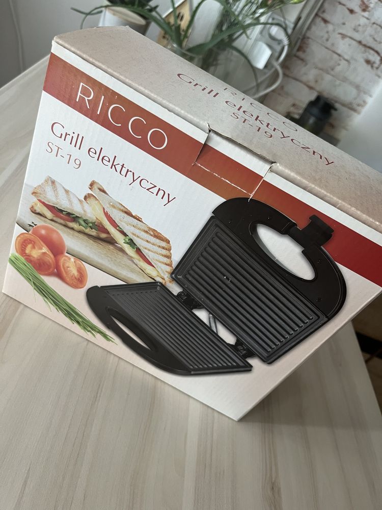 Grill elektryczny Ricco