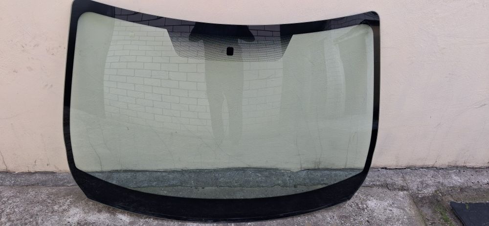 Скло лобове Рено Докер.