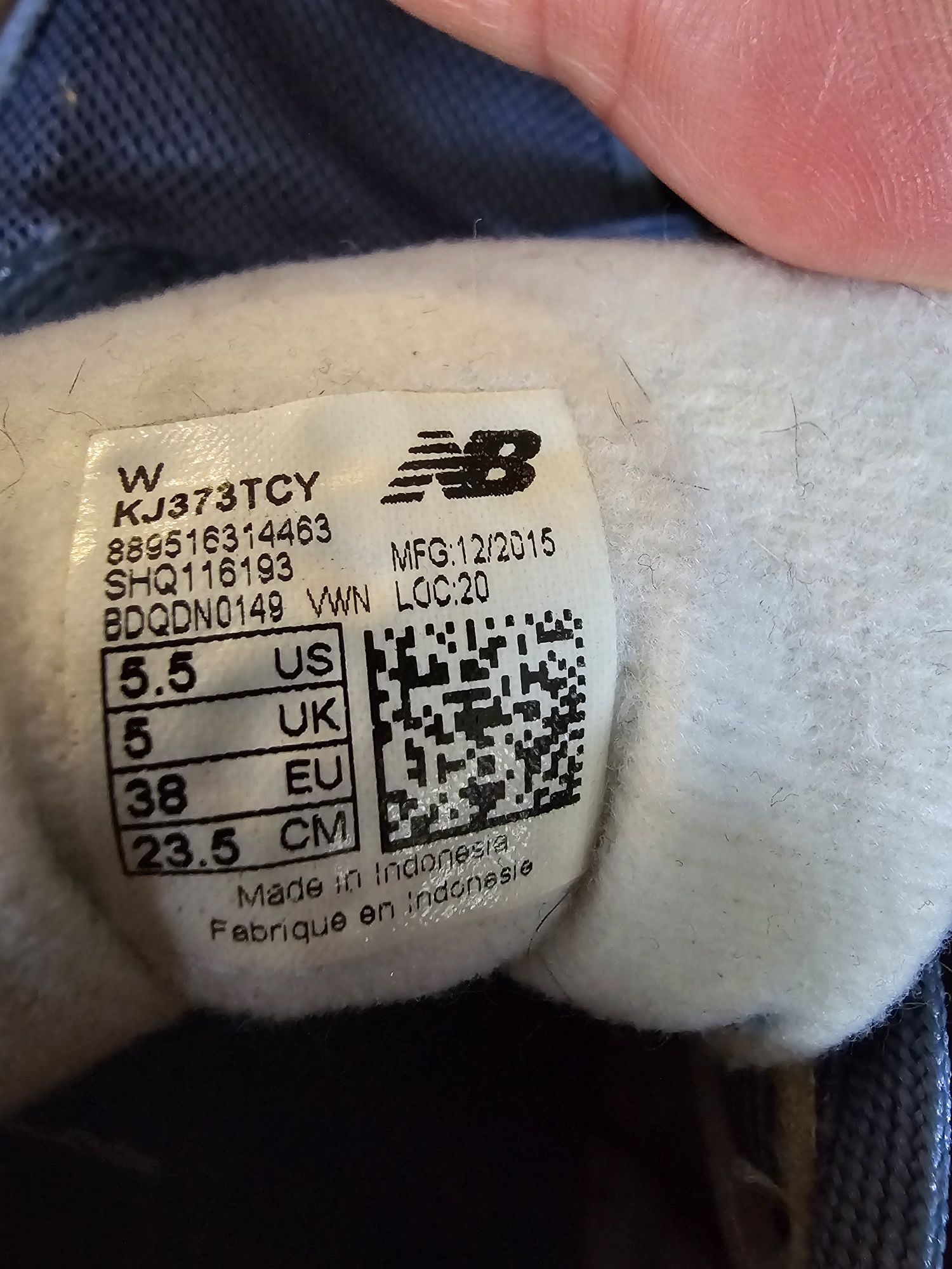 NEW BALANCE KJ373 Buty Sneakersy
