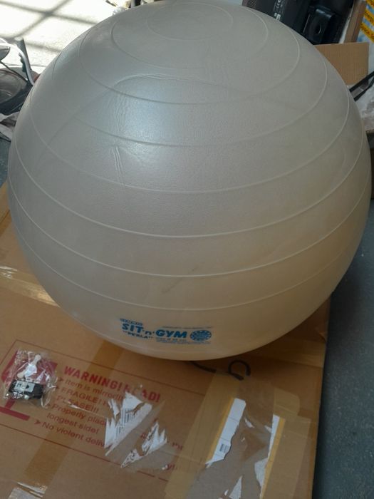 Piłka dmuchana do ćwiczeń rehabilitacji biały perłowy 55cm sit n gym