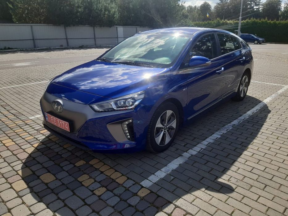 Hyundai ioniq electric.
