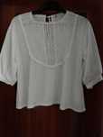 Camisa beige jovem
