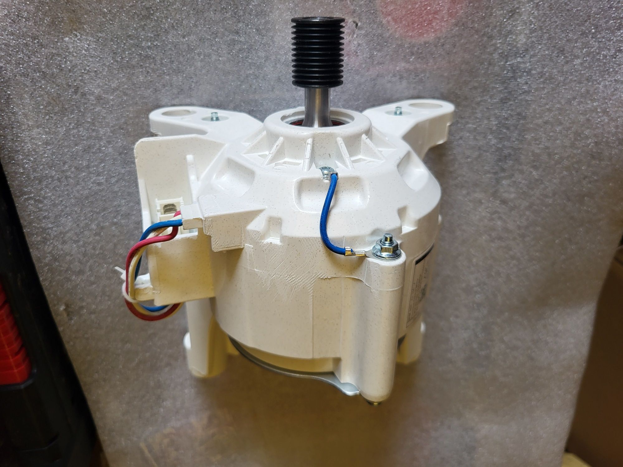 Silnik pralki Whirlpool C00533.611