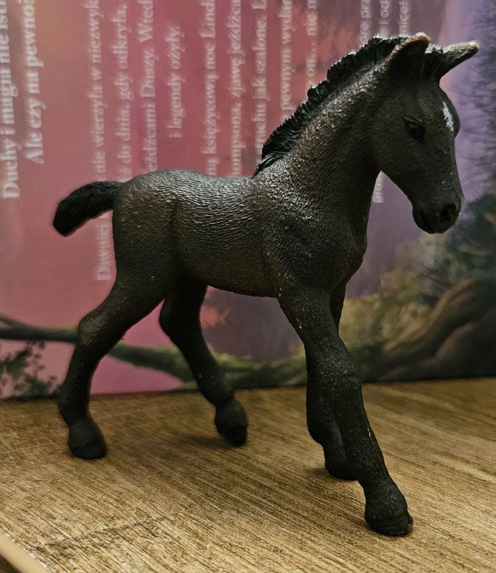 Figurki konie kolekcjonerskie Schleich