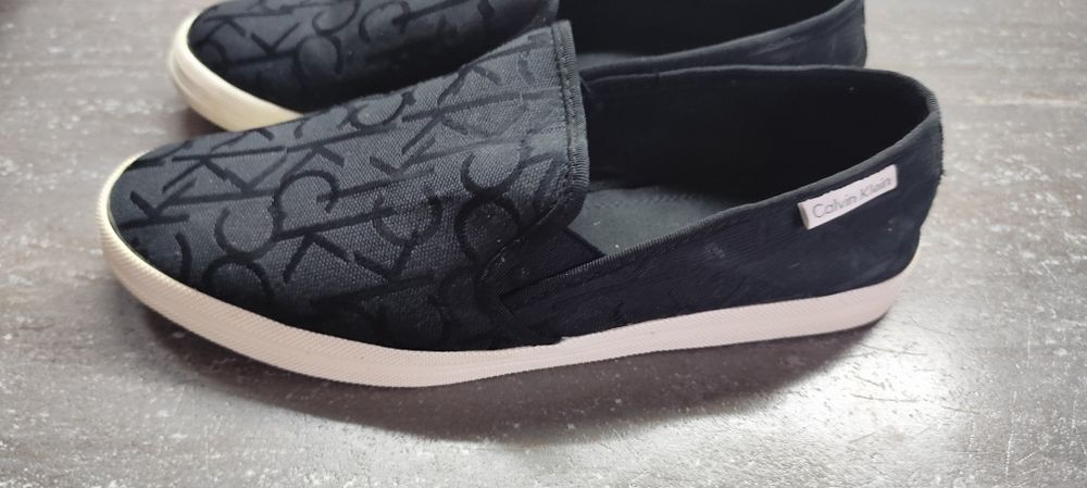 ButyCalvin Klein unisex