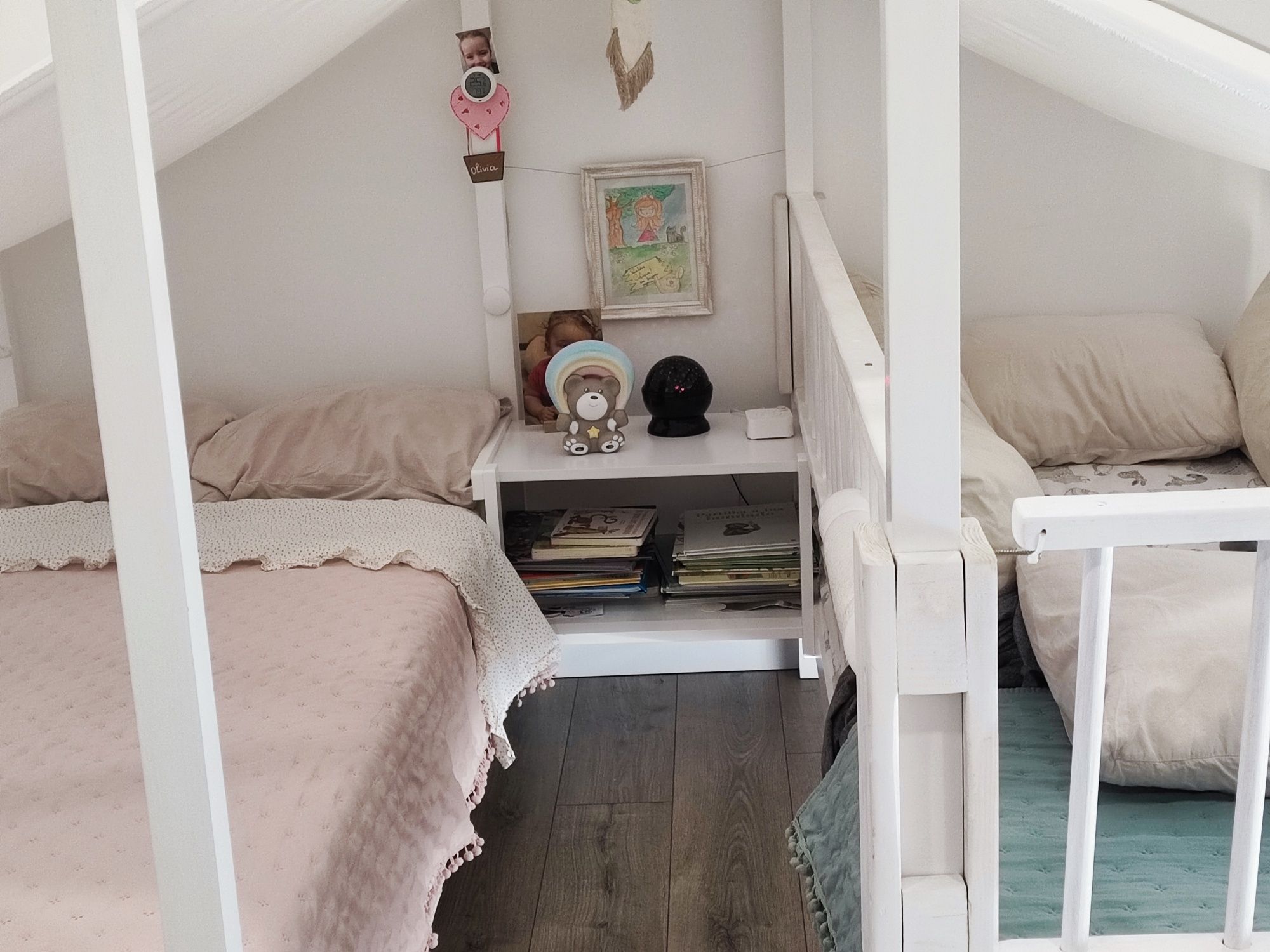 Cama casinha dupla