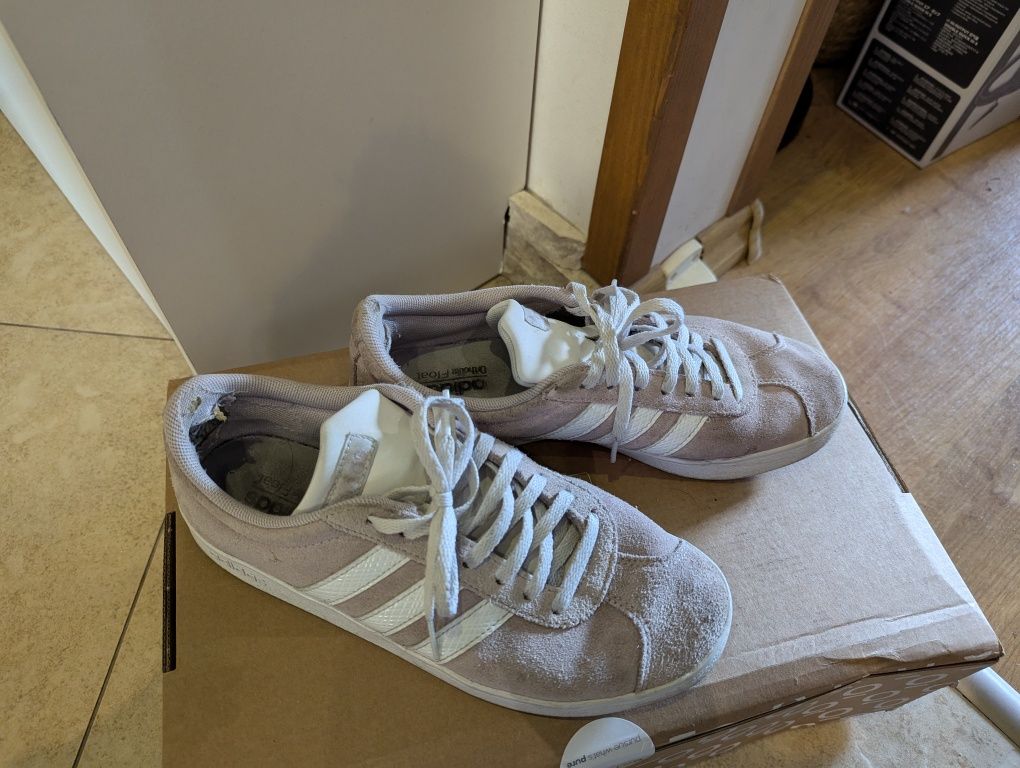 Adidas sneakersy