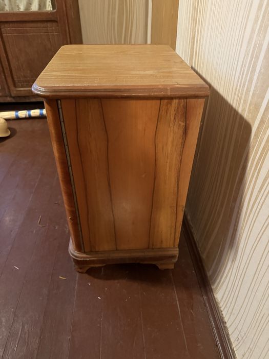 Ретро тумба під реставрацію дуб