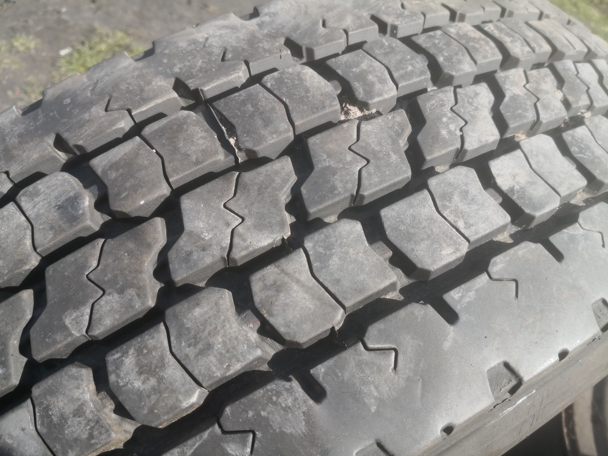 Opony z felgami kola 295/80R22.5 dolble stat