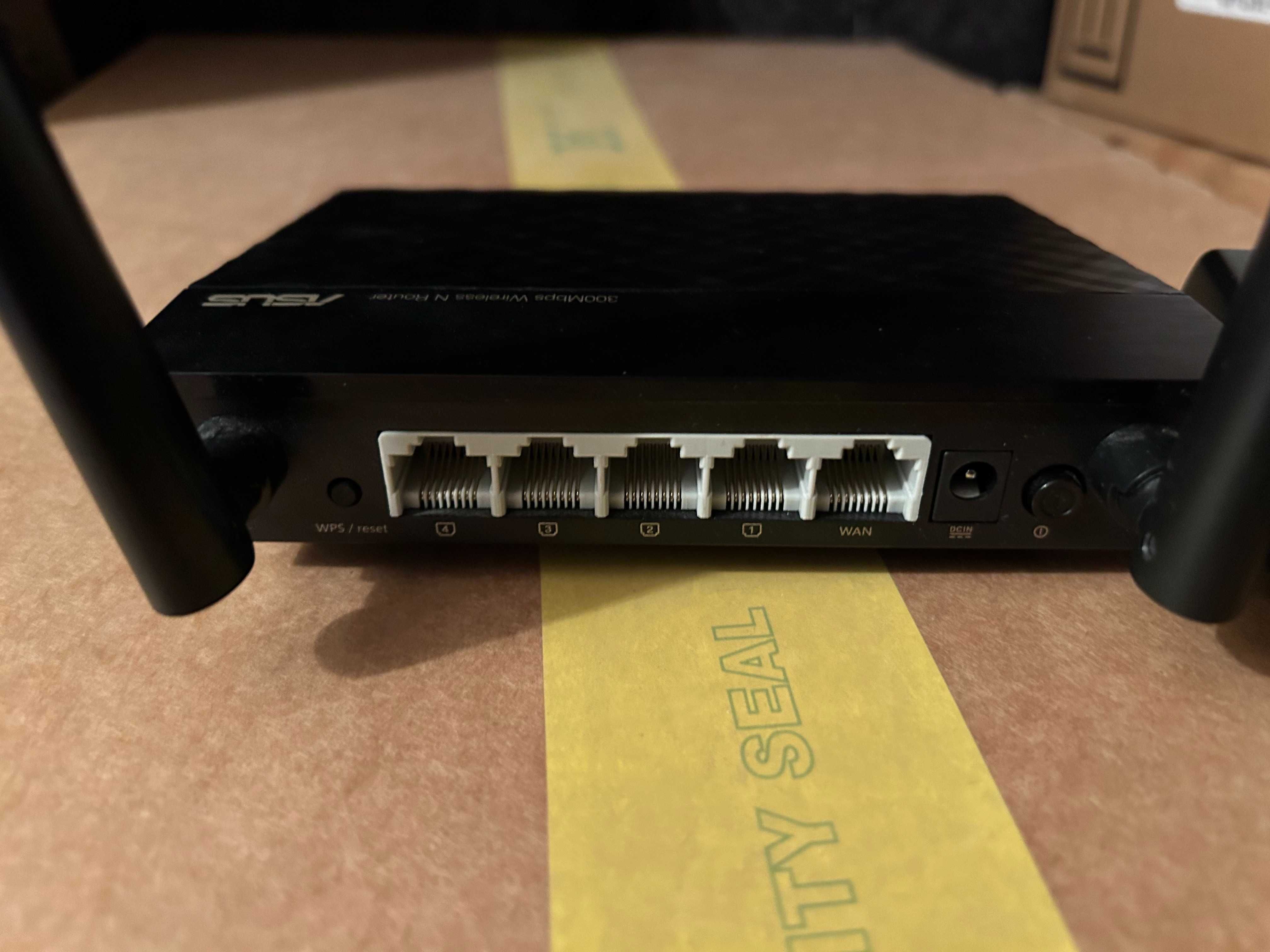 Router ASUS RT-N12+