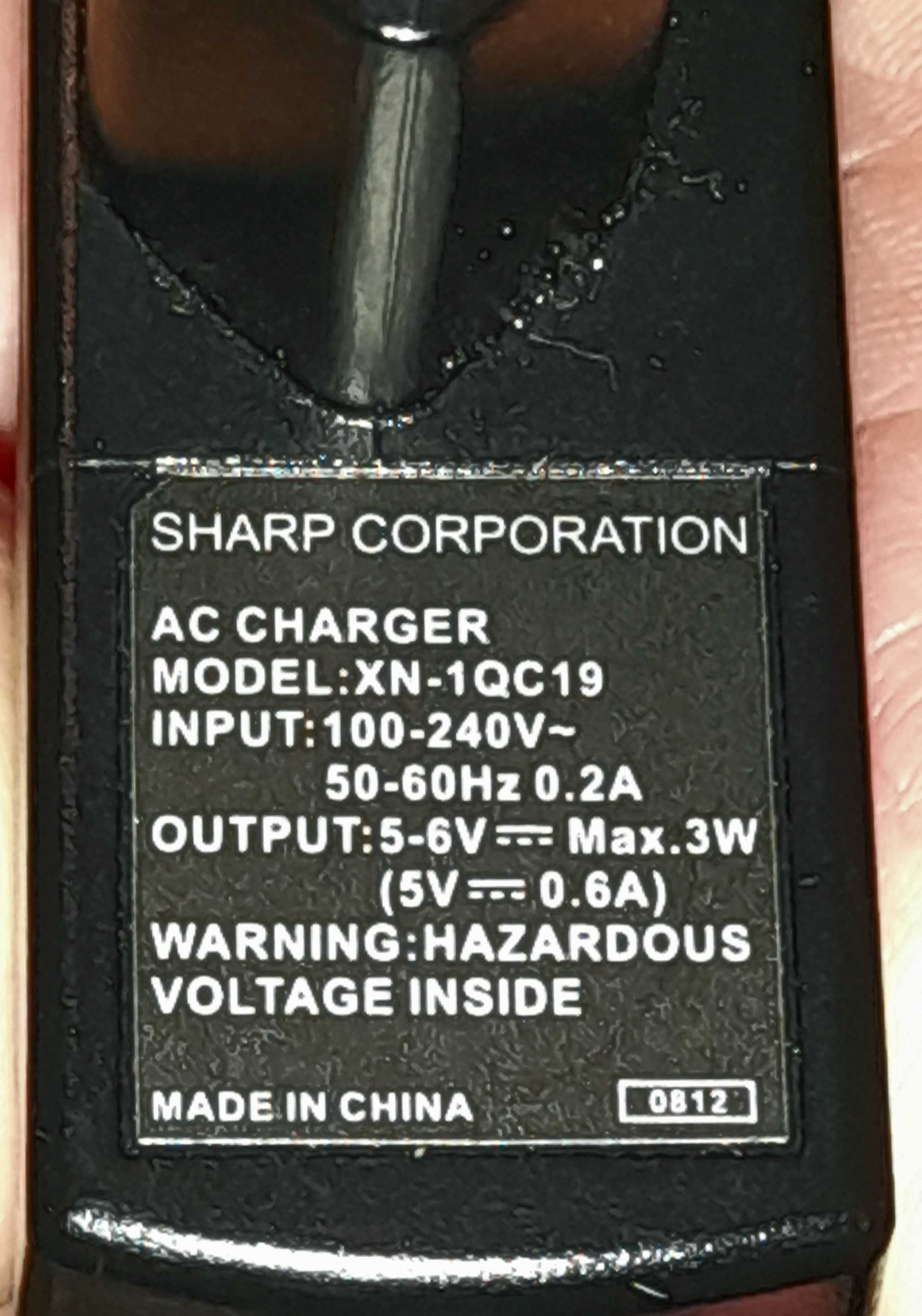 Carregador Sharp 5_ 6V Max3V