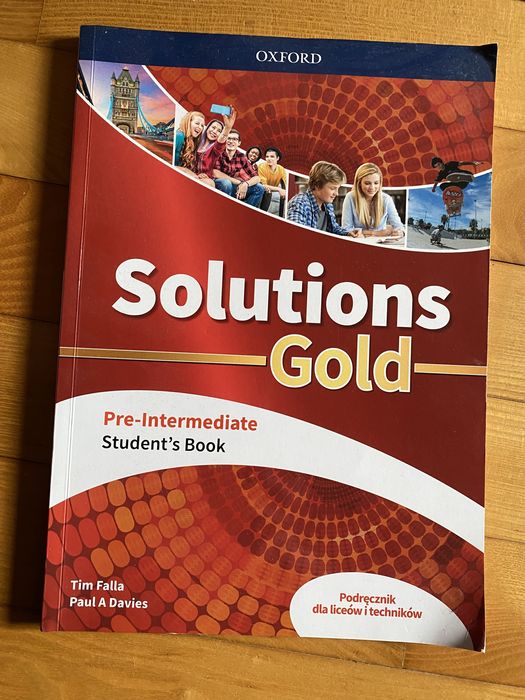 Solutions Gold Pre-intermediate - podręcznik do języka angielskiego