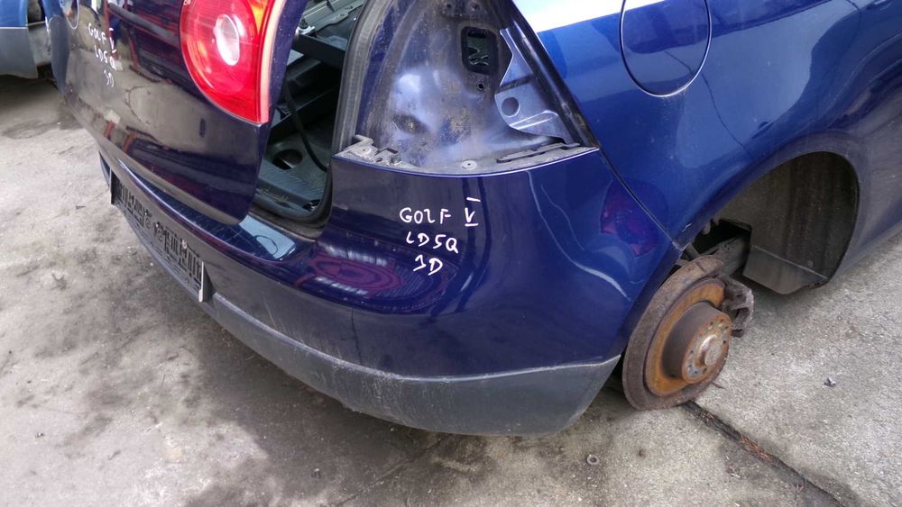 Wrz55 Zderzak tylny volkswagen golf V 5 3D granatowy LD5Q wysyłka