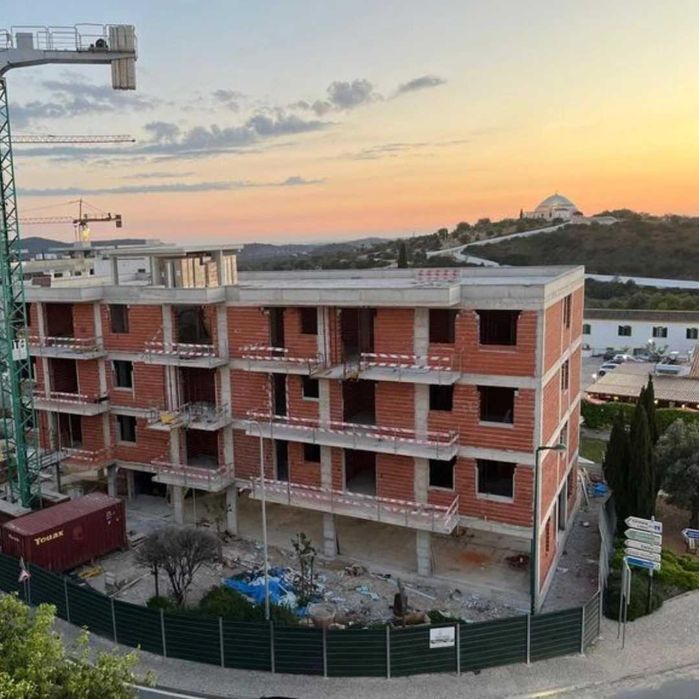 Apartamentos T3 em zona privilegiada de Loulé