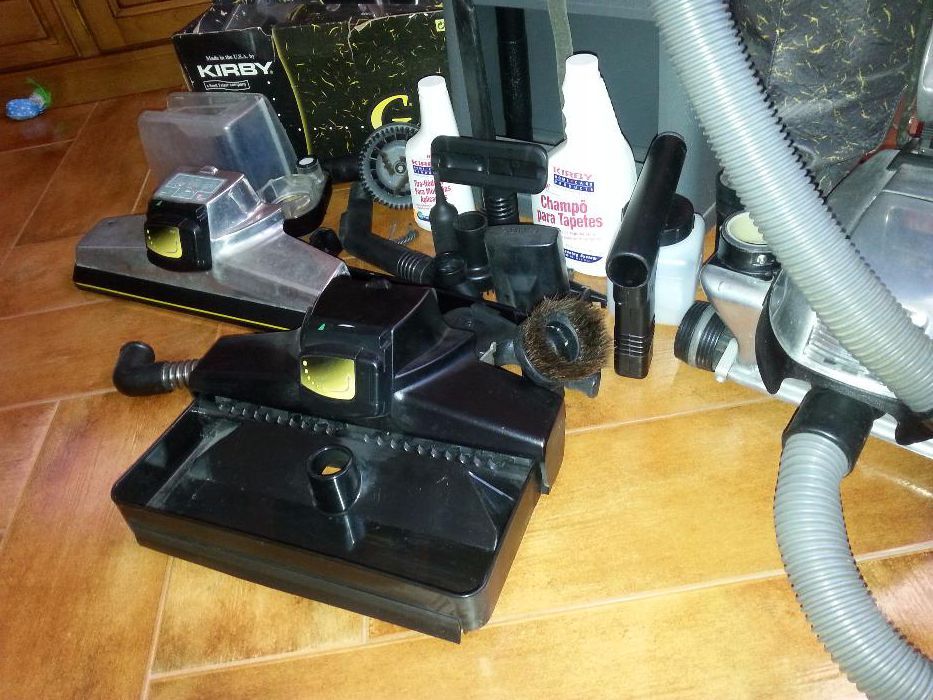 Aspirador Kirby G 2001 usado e em bom estado